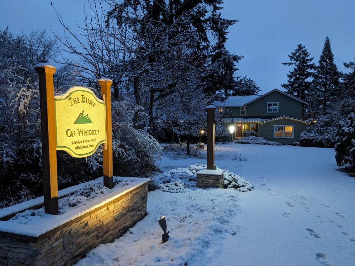 مبيت وإفطار أوك هاربور The Bluff On Whidbey المظهر الخارجي الصورة