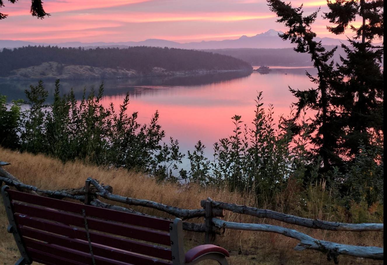 مبيت وإفطار أوك هاربور The Bluff On Whidbey المظهر الخارجي الصورة